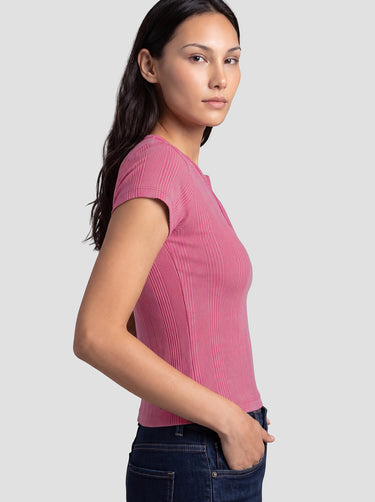 Fitted Henley T-Shirt - Rose Pink